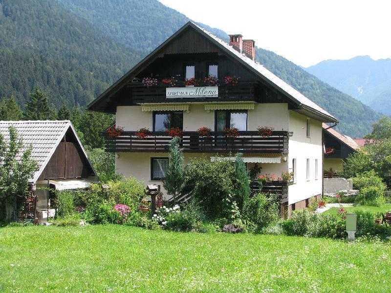 Apartments And Rooms Milena Kranjska Gora Exteriör bild